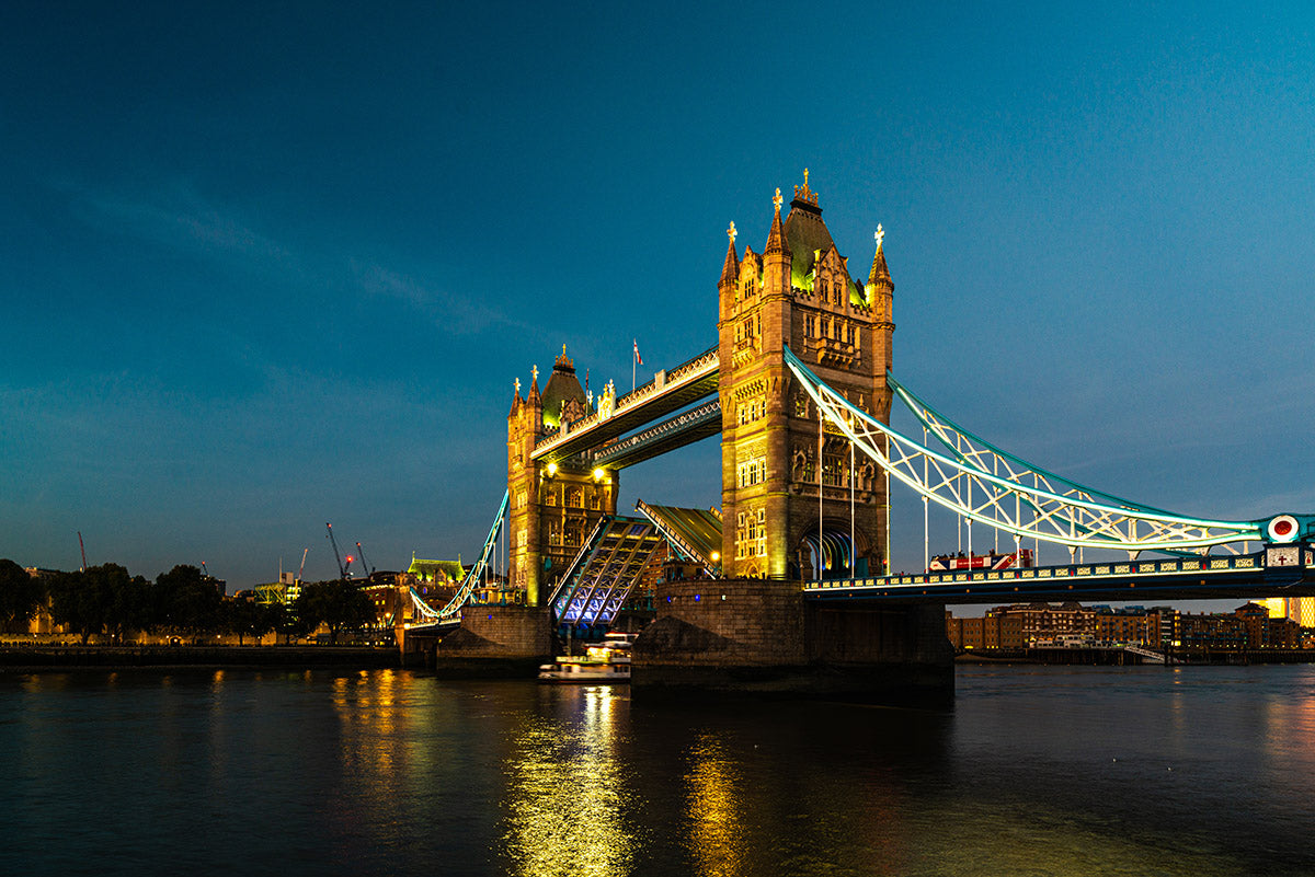 Copyright image - London Bridge in Night